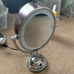 Makeup Mirror with light!